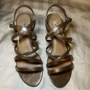 Nina Genaya Evening Sandals Size 11 Kitten Heels Holiday Party Formal **READ**
